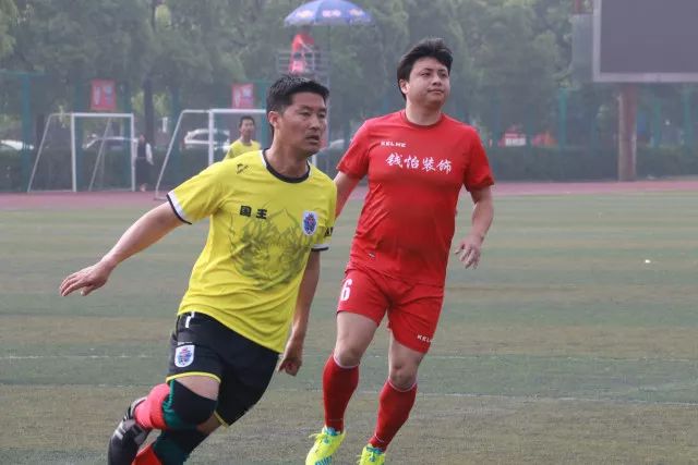 奥运冠军王柳懿入职深圳大学，游泳课成学生争抢热门
